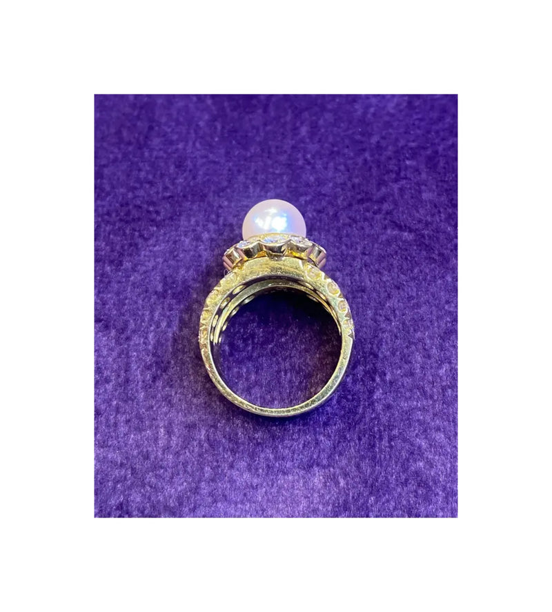 Van Cleef & Arpels Pearl & Diamond Ring