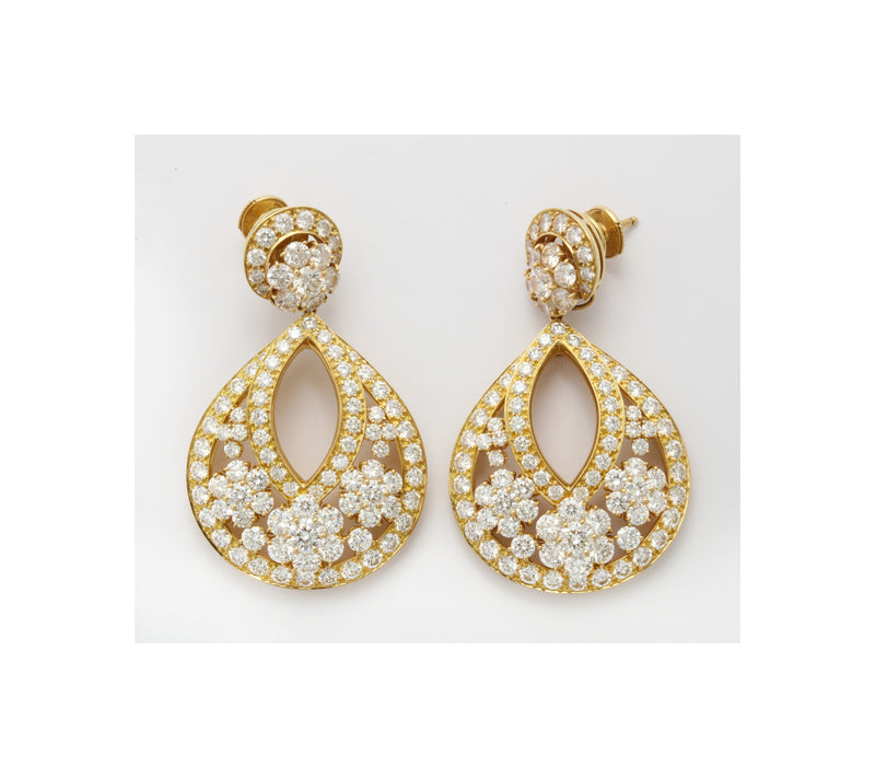 Van Cleef & Arpels Snowflake Earrings
