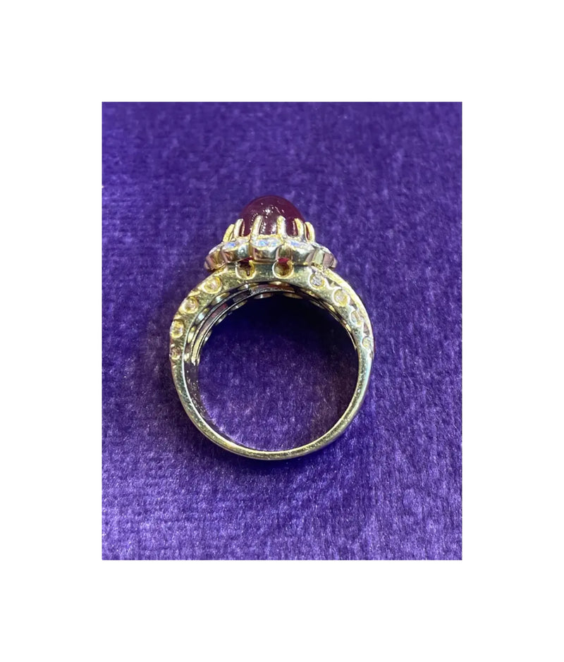 Van Cleef & Arpels Cabochon Ruby & Diamond Ring