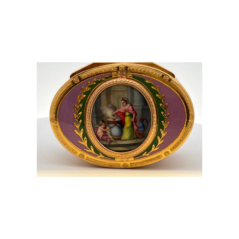 A Gold and Enamel German Snuff Box