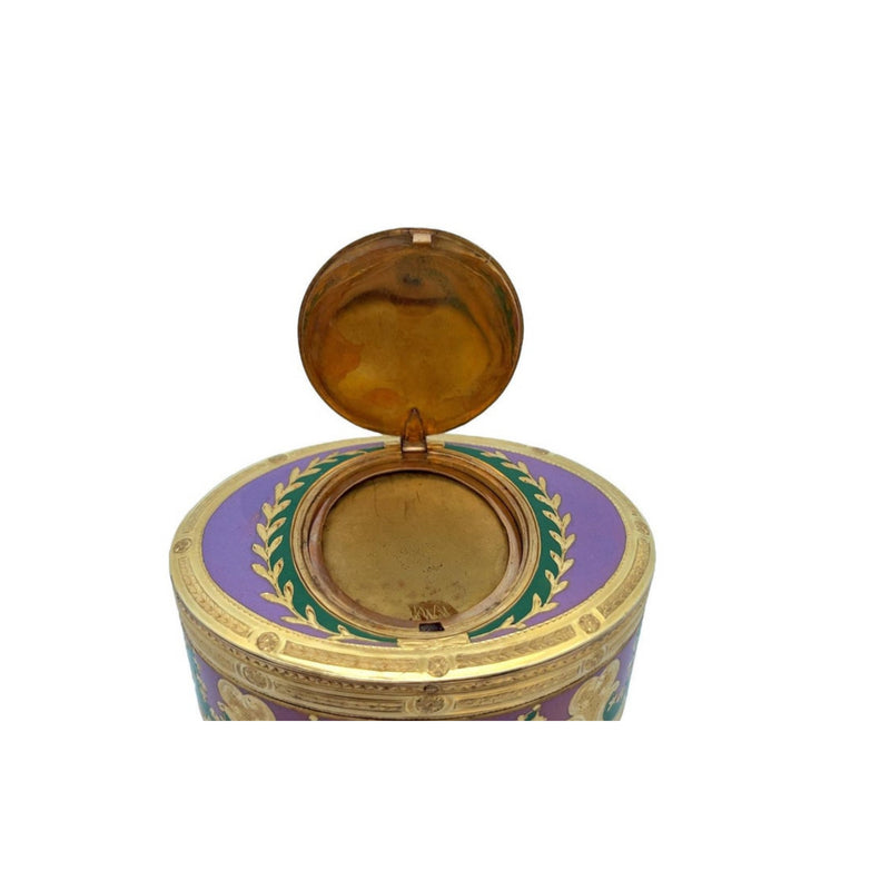 A Gold and Enamel German Snuff Box