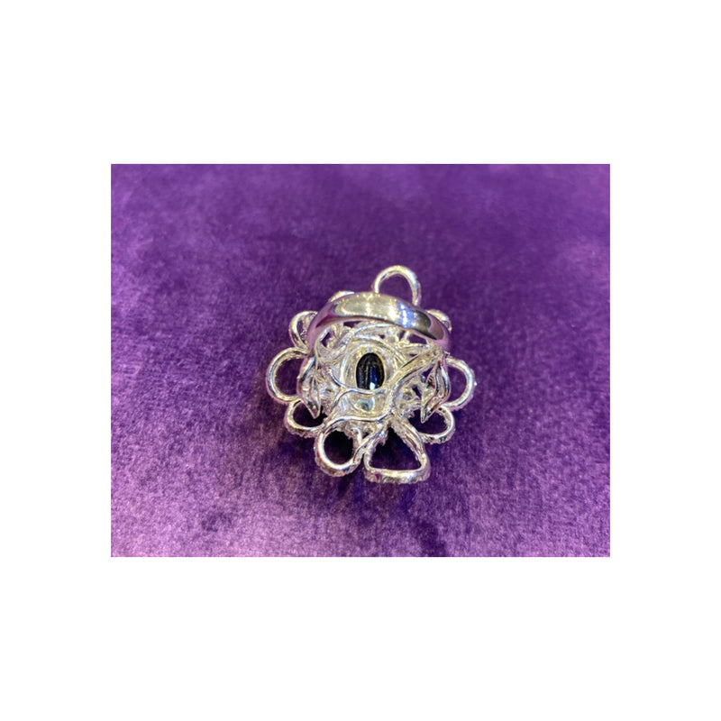 Flower Motif Sapphire & Diamond Ring