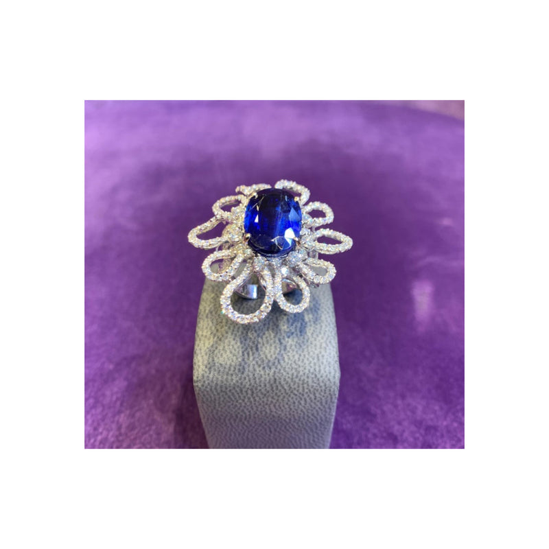 Flower Motif Sapphire & Diamond Ring