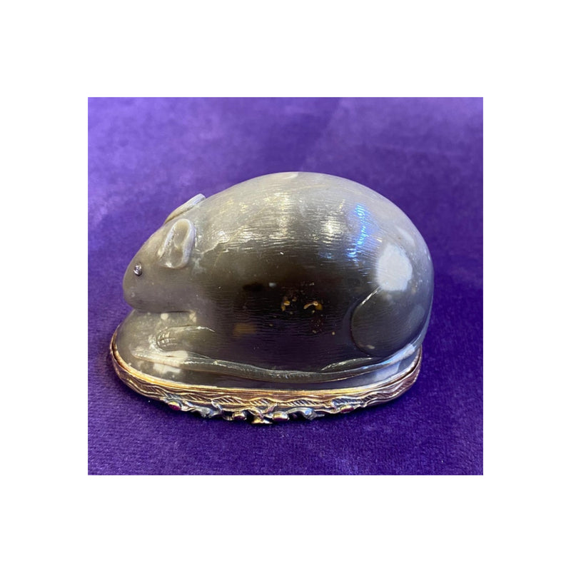 Agate Mouse Snuff Box