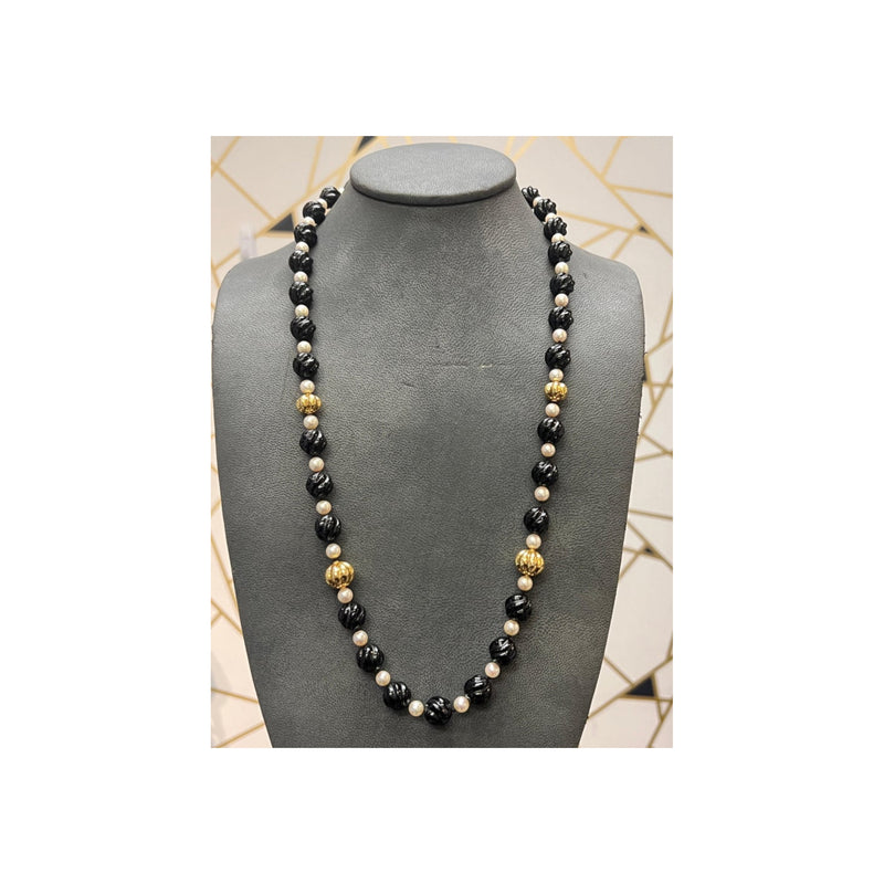 Onyx and Pearl Bead Necklace