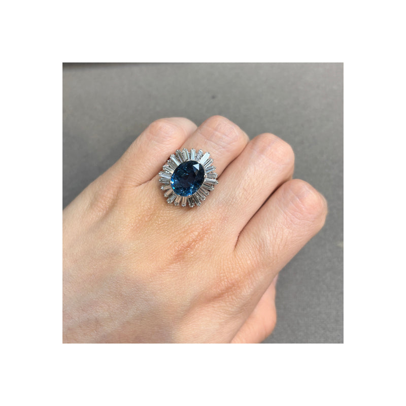 Van Cleef and Arpels Certified Natural Sapphire Ballerina Ring