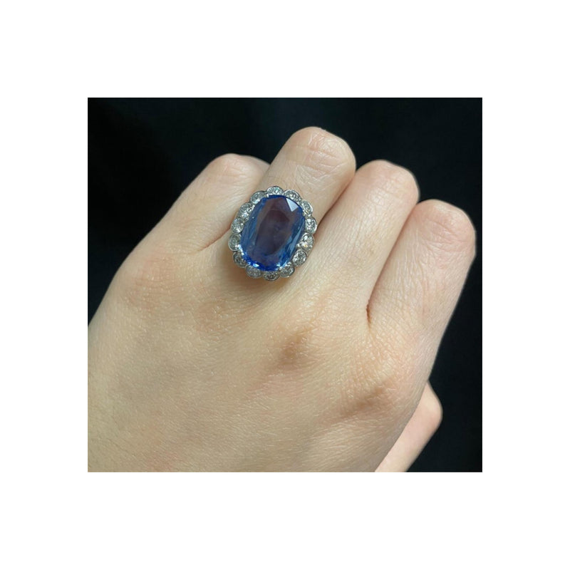 AGL Certified Natural Oval Sapphire and Diamond Ring