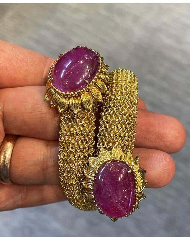 Cabochon Ruby Gold Mesh Bracelet