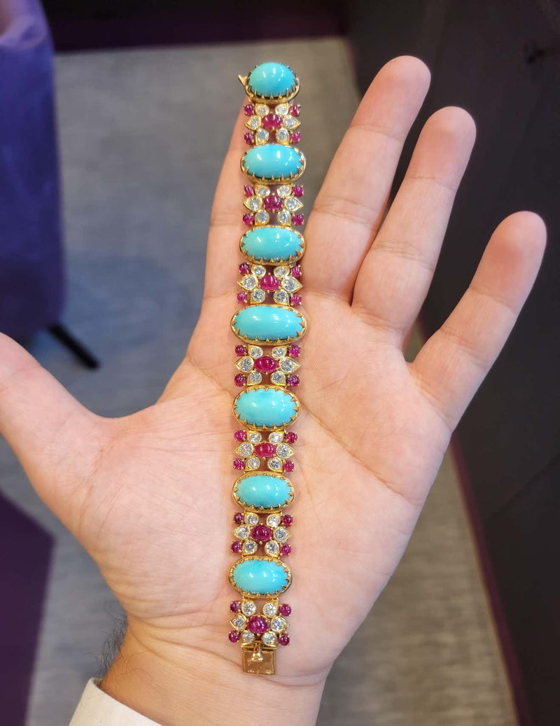 Men's jewelry: Why Bulgari, Tiffany, Sabyasachi are making Indian men's  bracelets & kadas