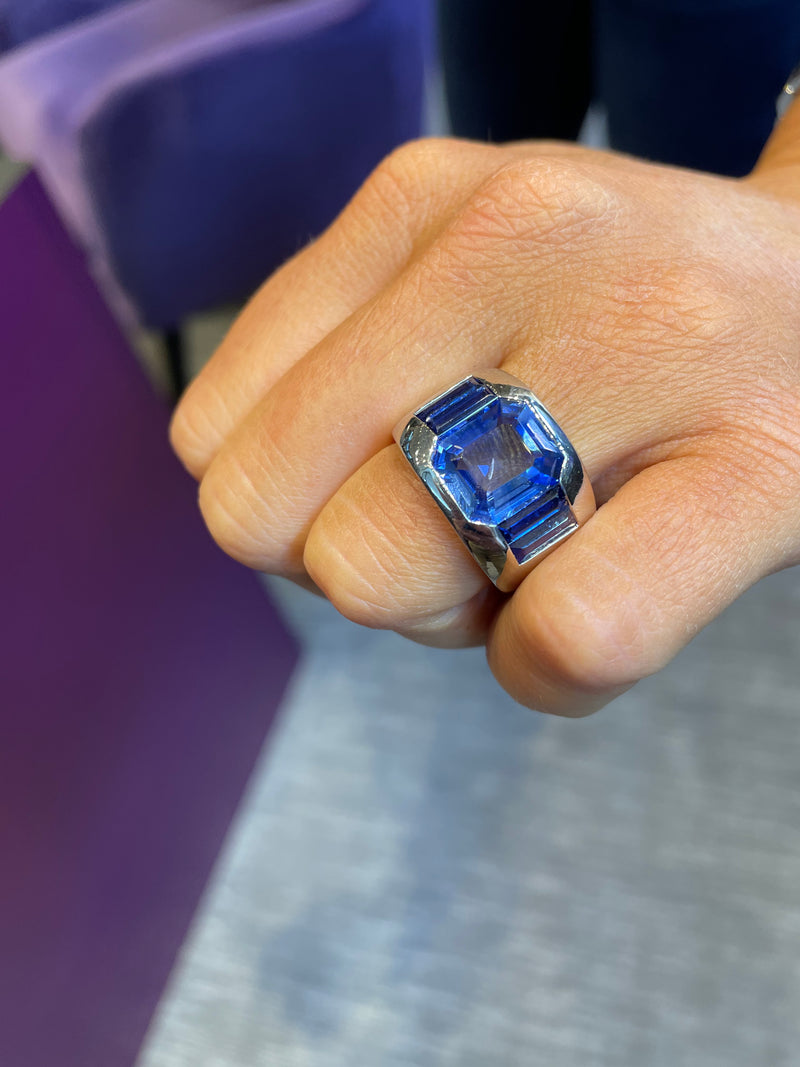 Men's Bvlgari Blue Sapphire Three Stone Men's Ring