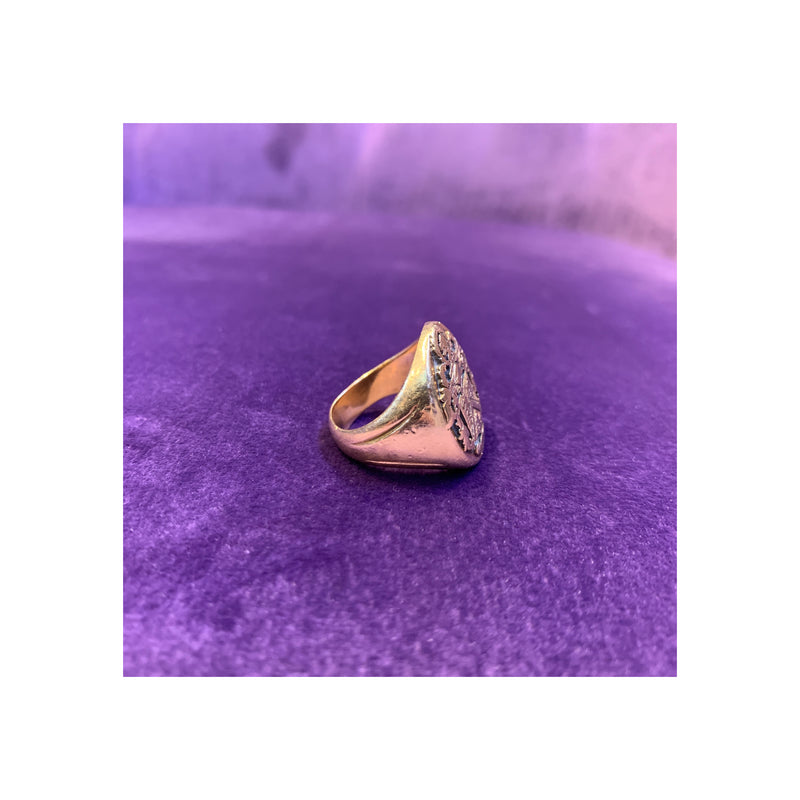 Men's Gold Signet Ring – Joseph Saidian & Sons