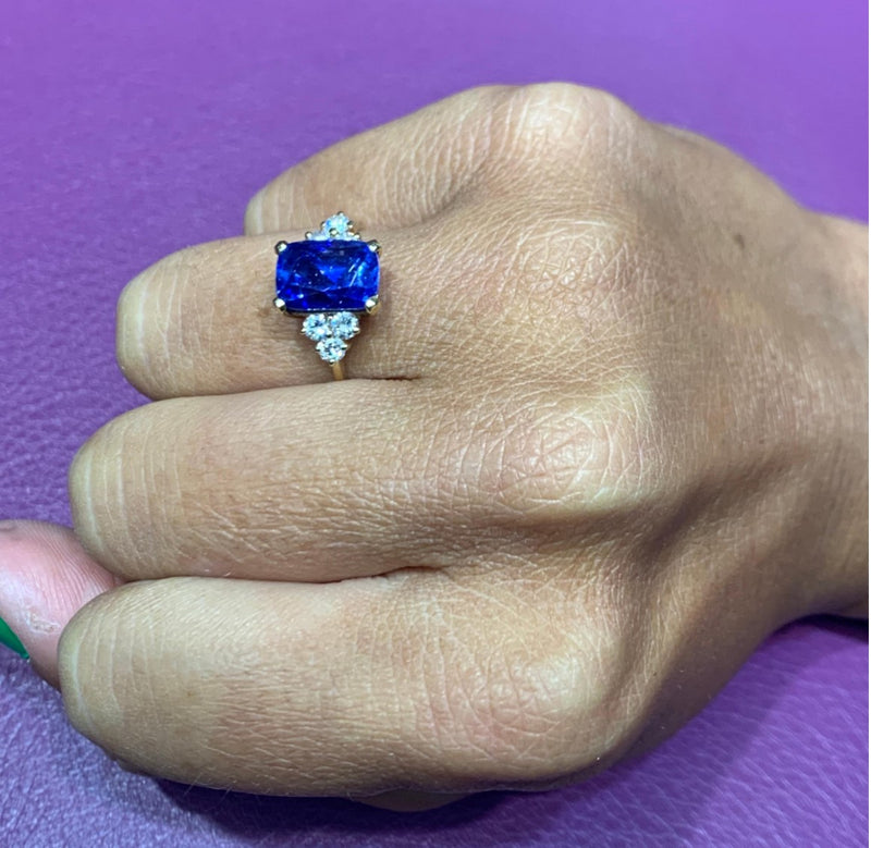 Sapphire and Diamond Gold Cocktail Ring