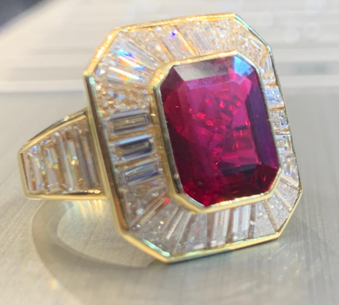 Begroeten Sada teer Van Cleef & Arpels Men's Ruby and Diamond Ring – Joseph Saidian & Sons