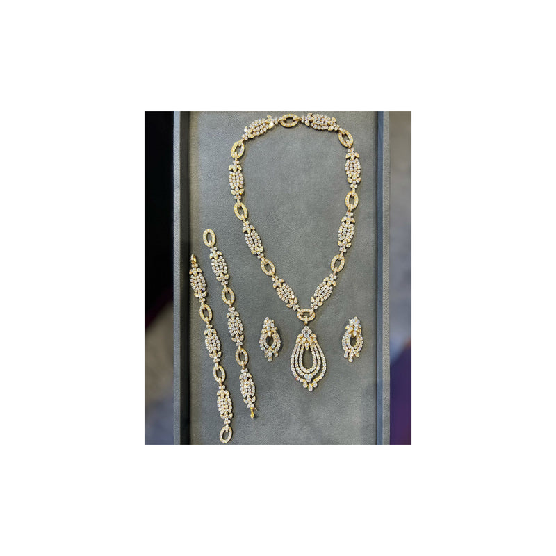 Van Cleef and Arpels Diamond Satouir Necklace and Earrings Set