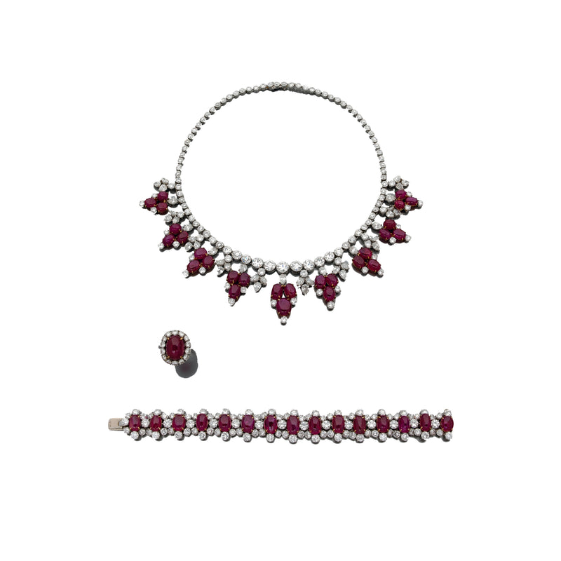 Important Harry Winston Cabochon Ruby and Diamond Necklace